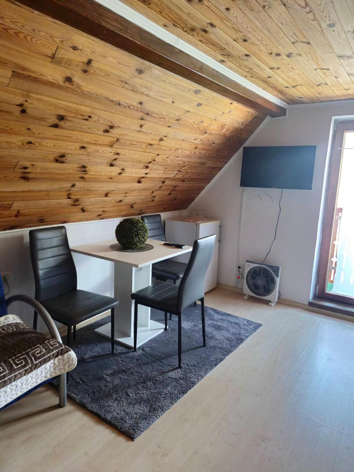 Appartamento Kometer Soba Bovec Esterno foto